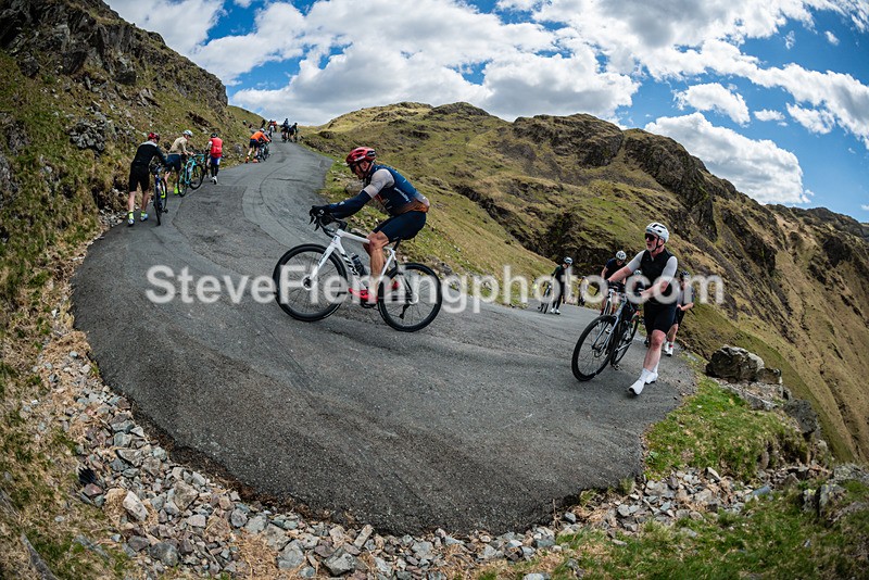 131943 - Hardknott Hairpin 13.00 - 14.00