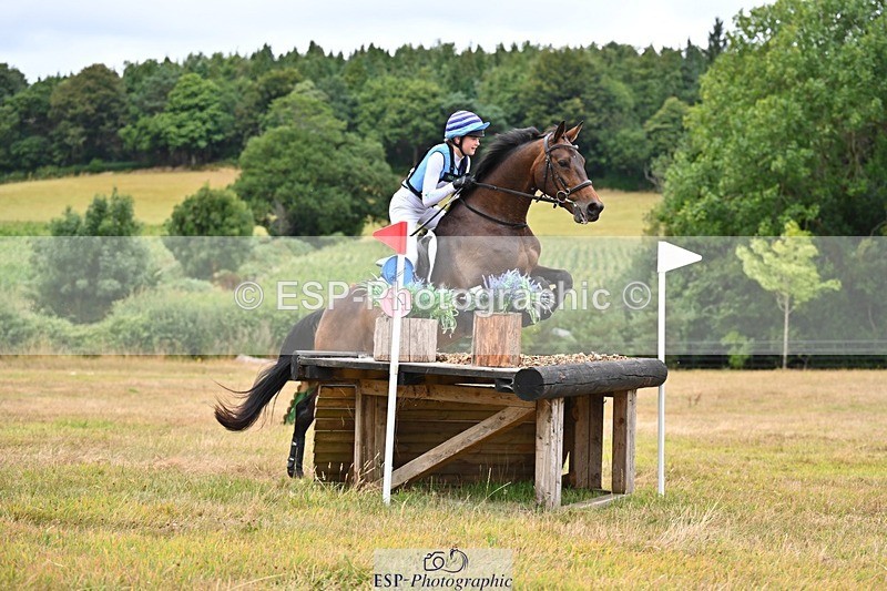 250803A-123306-13433 - M-553-Beatrice.Hayman-Joyce-ICONIC