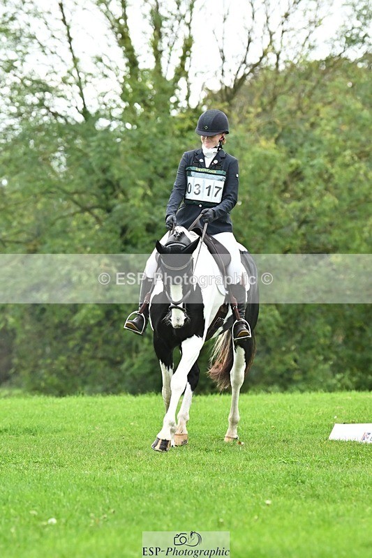 241024-113754-02430 - 317-Maddy.Greenaway-SPECIAL.VAN.DE.SMEDENPOORT