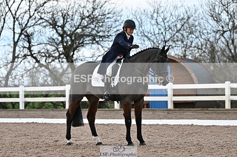 241214-152759-03244 - 123-Susan.Lanz-Wellshead.Foxtrot