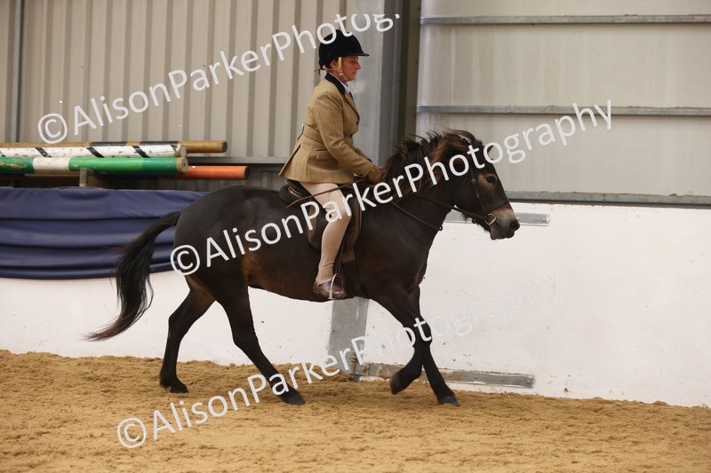 20260913-0695 - Class 127 - Young Ridden 4-6 years