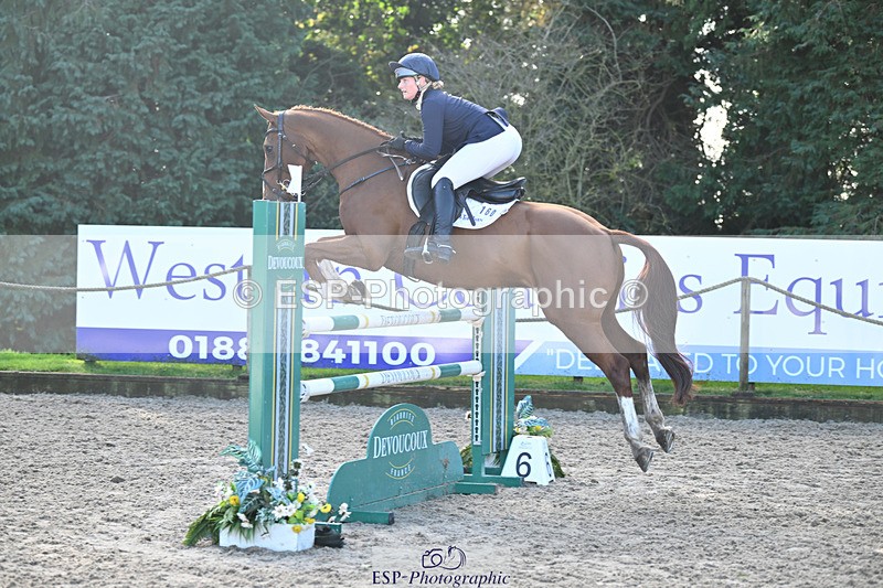 241025-104338-05493 - 160-Gaby.Bull-MILESTONE.GOLD