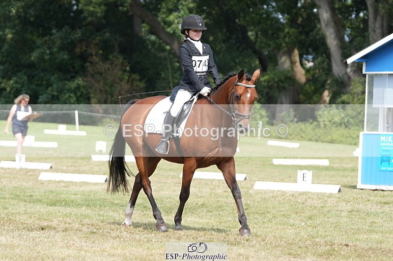 250823A-145109-32173 - PC70 Ride Off