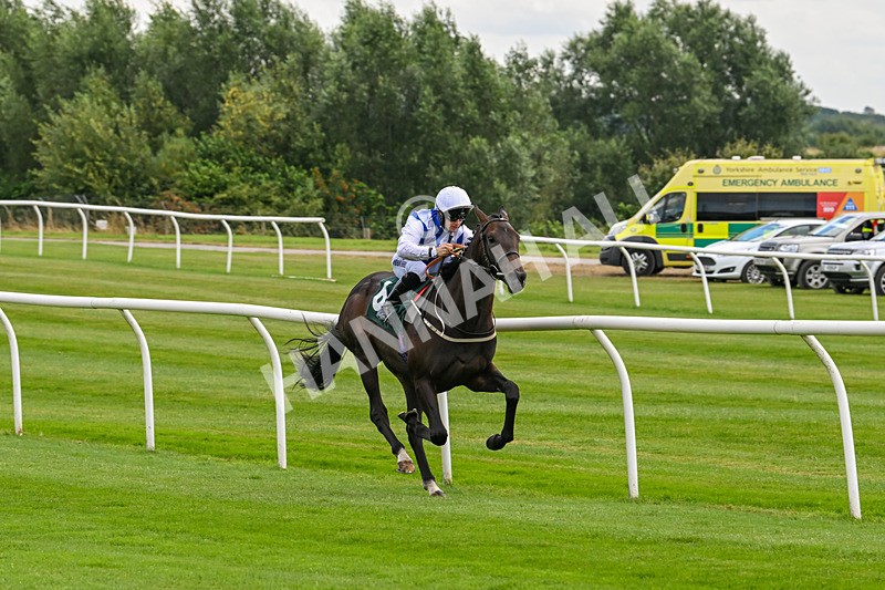 060824-Race 1-Hot Property-2394 - Race 1