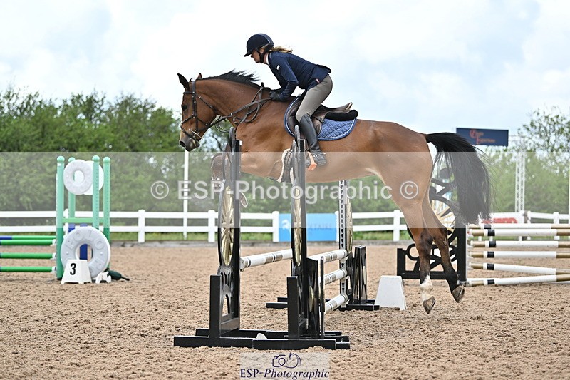 240514A-164112-00098 - 70cm