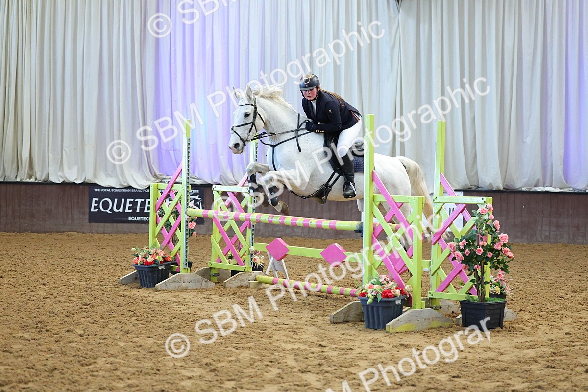SBM_005343 - Class 22 - Bliss of London Novice Winter Championship Qualifier 90cm