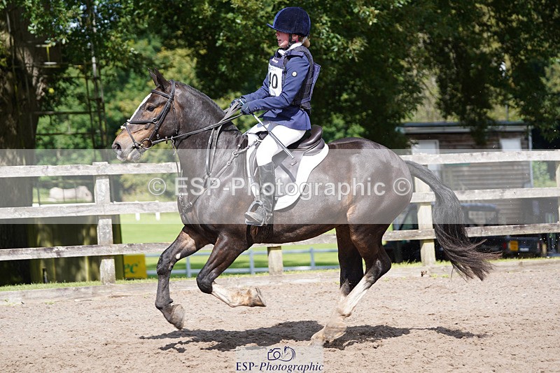 240824X-144512-28439 - 80cm Round 1 14.00 to 15.30