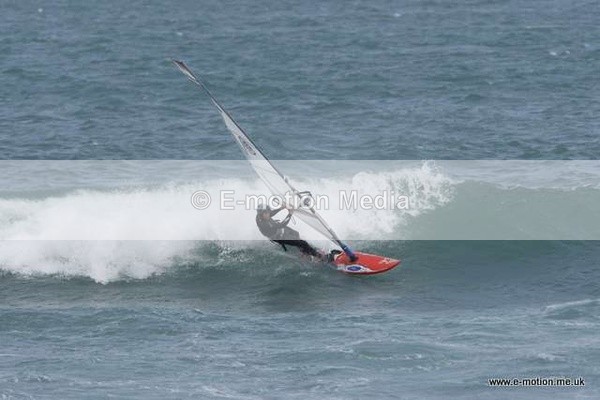 WS 160509  128 - Windsurfing