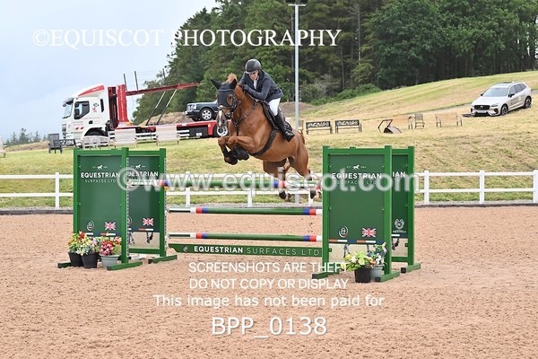 BPP_0138 - CLASS 25 SUN HOYS Redpost Equestrian Senior Foxhunter Second Round