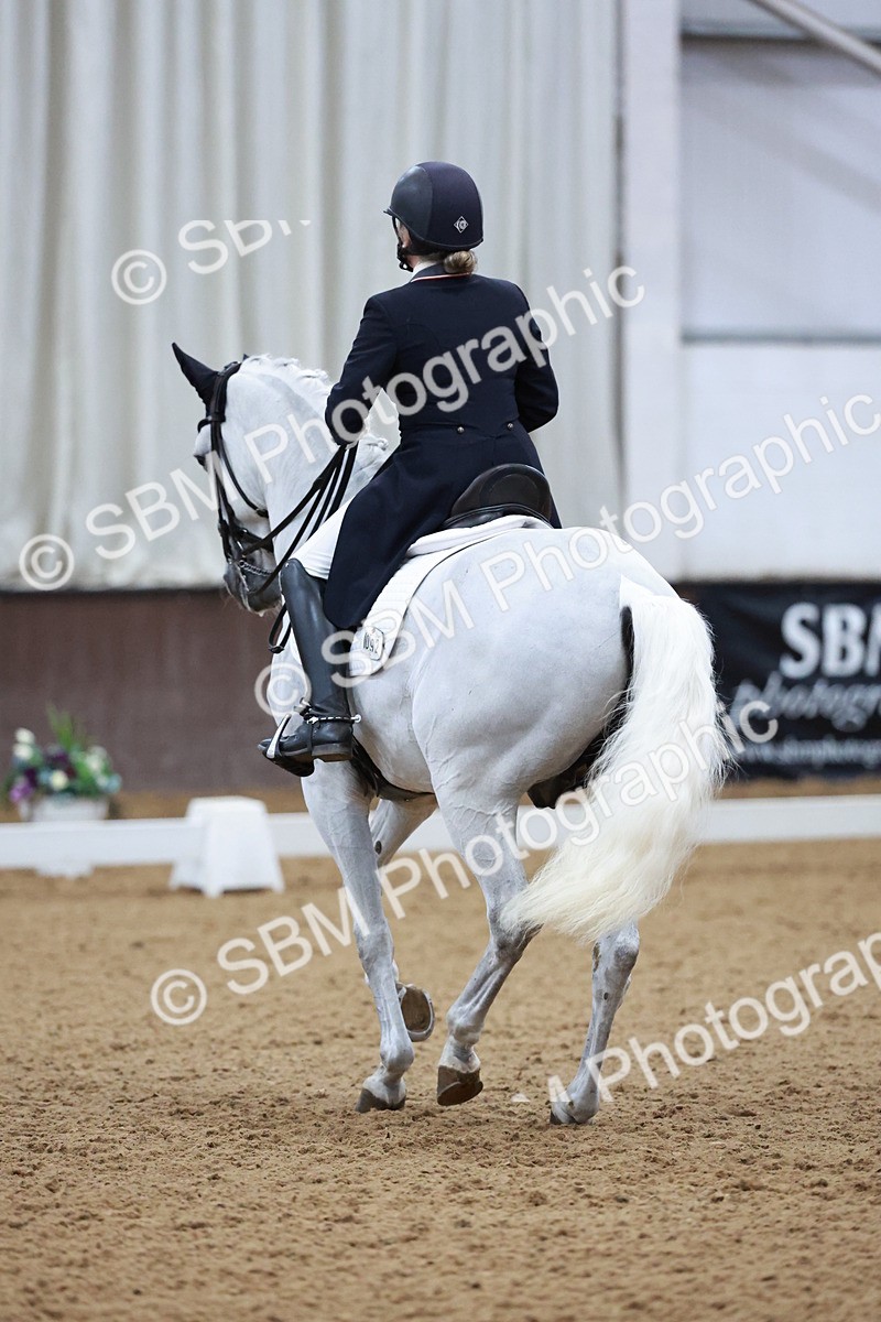 SBM_021581 - Class 14 - FEI Grand Prix - 18.52-19.37