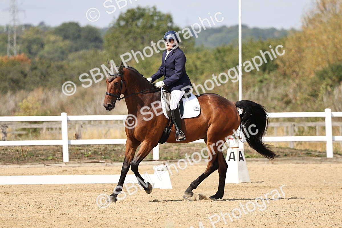 SBM_018592 - Class 16 - Novice 5 - 12.08-13.11