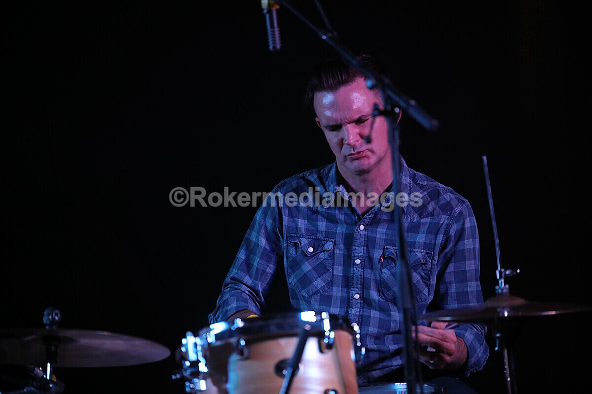 FOLK N BLUES-557 - FOLK and BLUES SEPT 2022