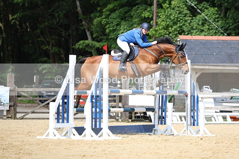 3E7A1242 - Class 14: Senior 1.15m Open