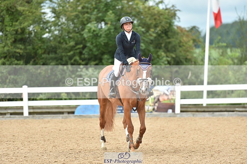 230723A-120934-11374 - Cls 32, 6 Yr Olds 1.20m