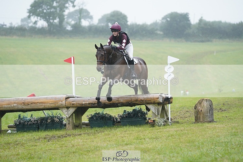 240901A-155414-10936 - 523-Georgie.Selley-VICARSTOWN.VICTOR