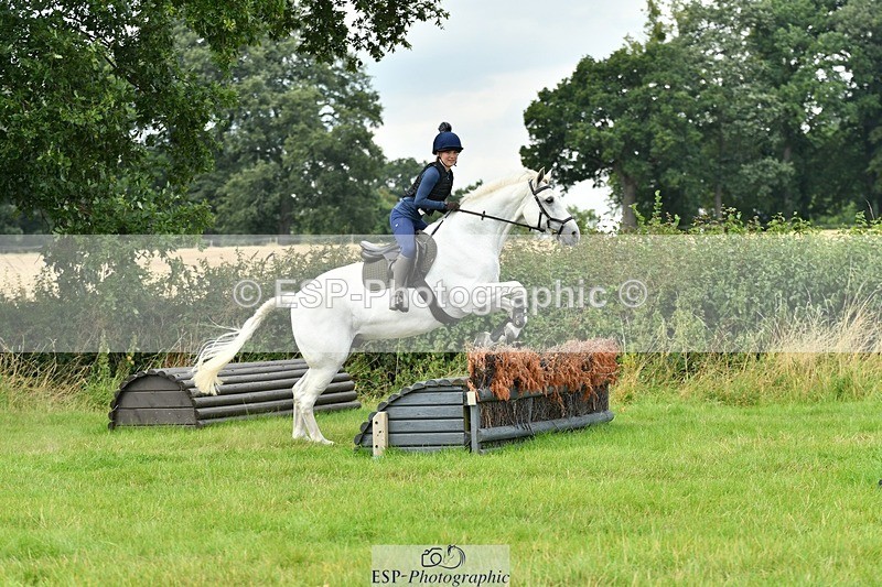 230817-142354-01275 - Theo's 2nd Group - XC