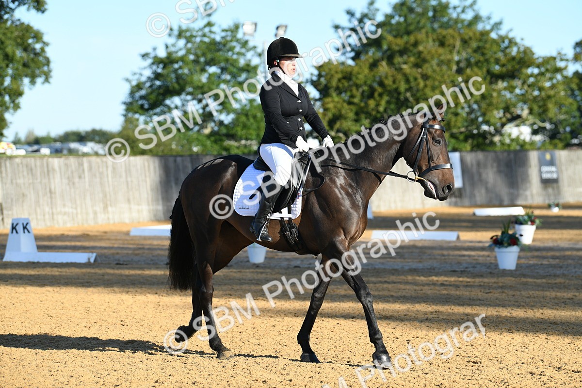 SBM_14417 - D4 - Small Tour Championship - Intro B