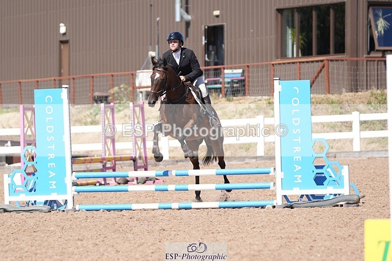 260811-155123-00058 - Cls 3 and 4 Club and Schools 60cm