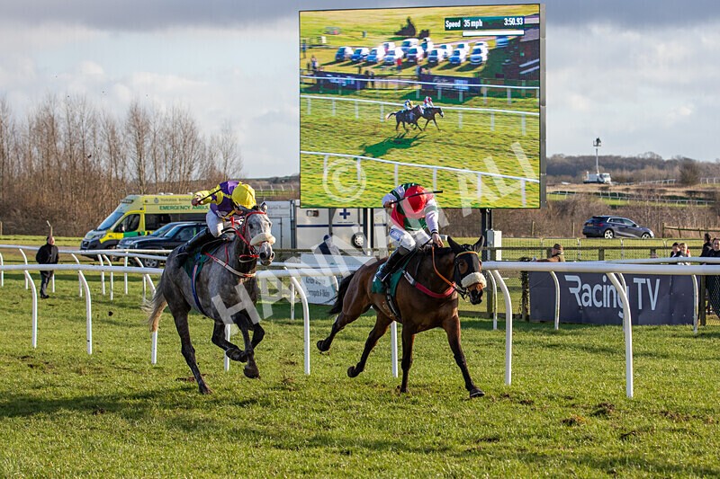 250225-Race 3-Ballyvango-6257 - Race 3