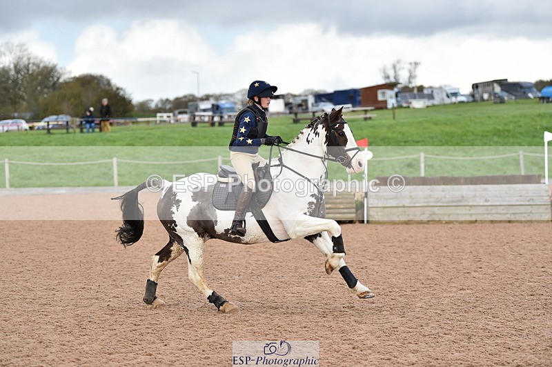 231105A-124210-00857 - 90cm