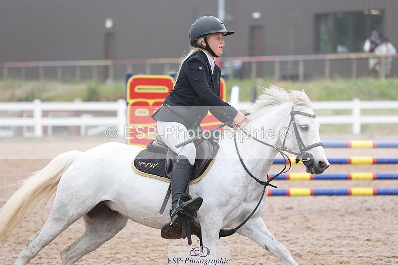 240630A-100517-11718 - Cls 30 British Novice and 80cm Open