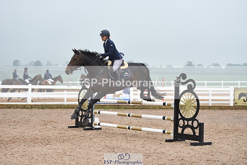 230917A-125506-07067 - Cls 35 Snr Discovery & 1m Open