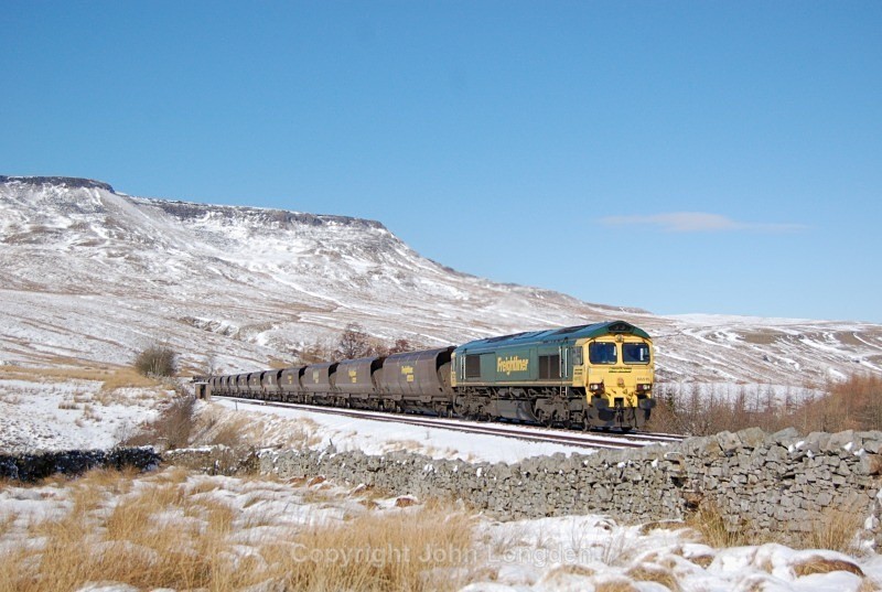 12.3.13 - 66515 6E73 Killoch - Drax, MP 260 - Ais Gill - Milepost 260