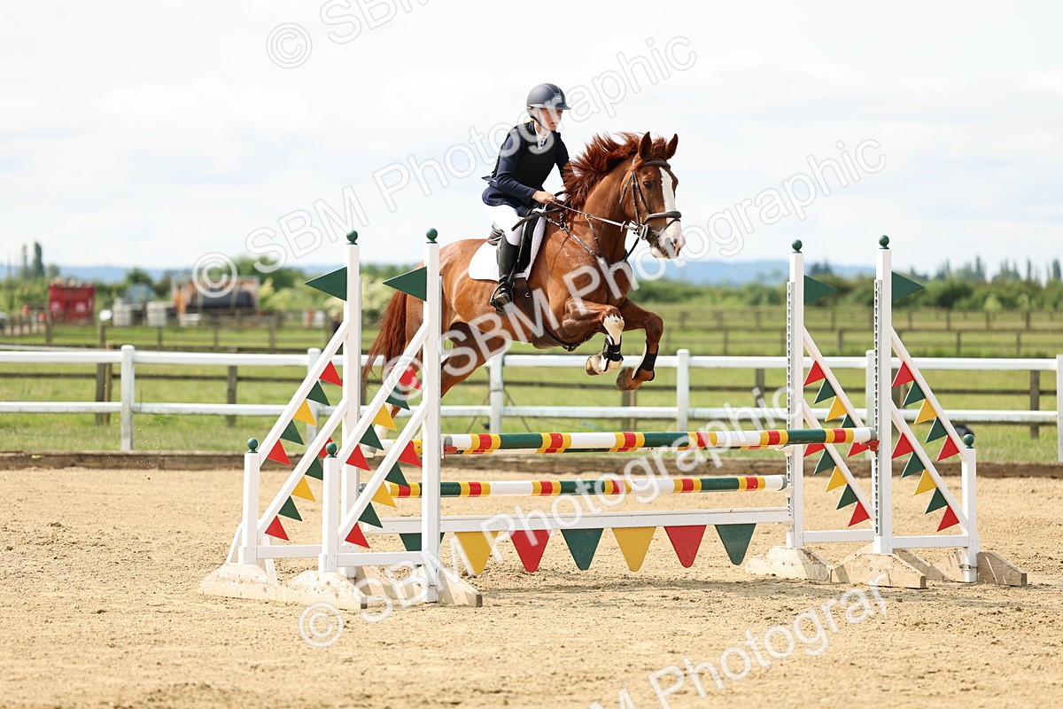 SBM_004339 - Class 16 - Senior British Novice - 90cm