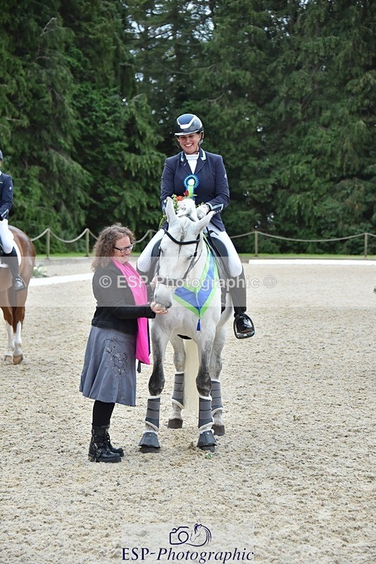 230813-181926-08801 - Medium Silver Presentations