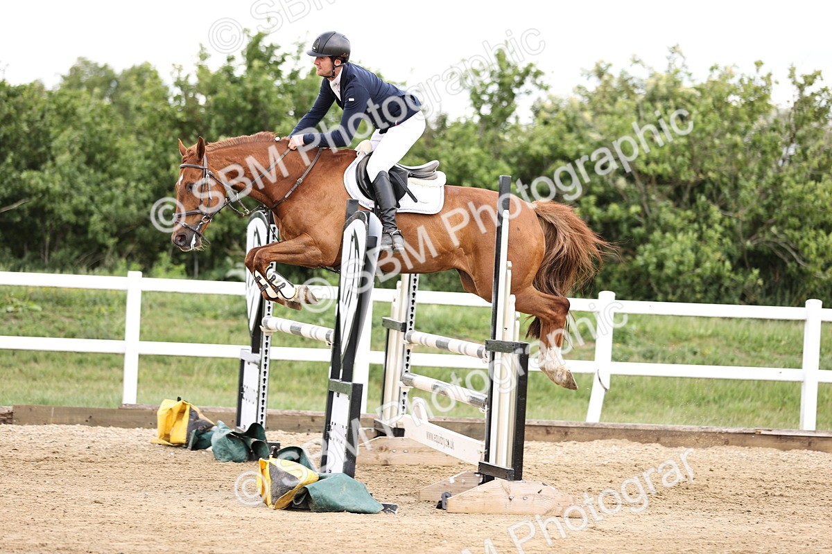 SBM_002530 - Class 10 - Senior Discovery - 1.00m