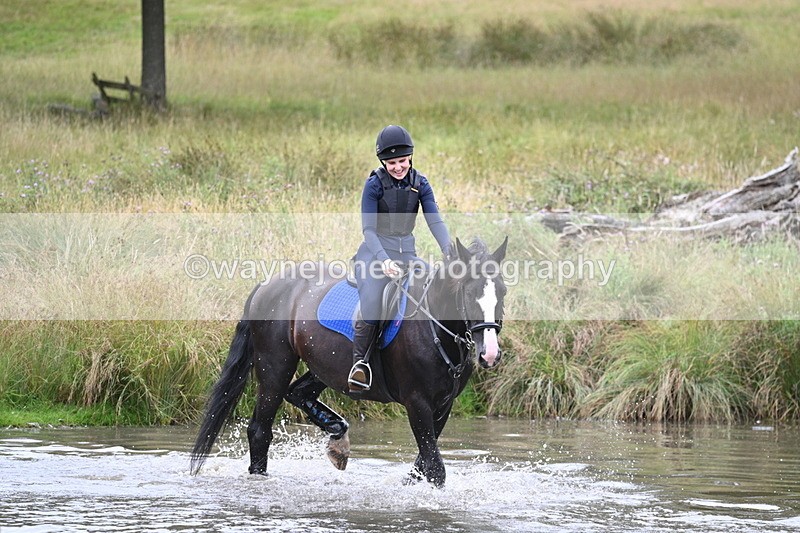 WJ7_2618 - Time at Water 11:37 to 12:13