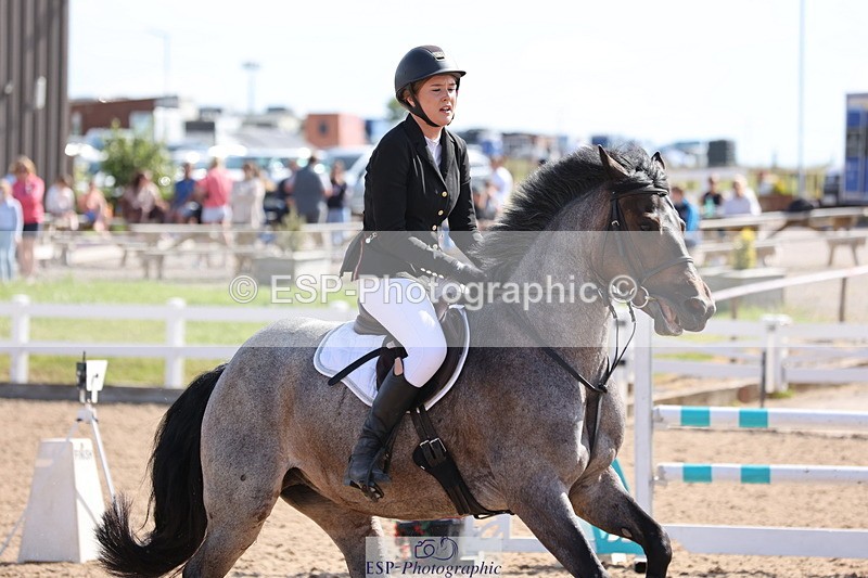 240629A-095131-03850 - Cls 17 Discovery and 90cm Open