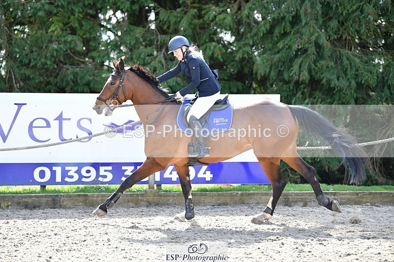 240324-121350-02500 - Cls 9 Snr 1.05m Open