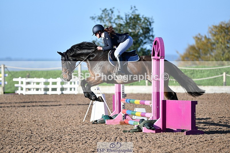 241026A-094240-00477 - SAT Cls 20+21 Club and Schools 60cm