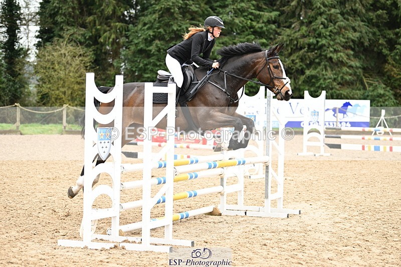 250322A-095351-02110 - Cls 17 Brit Nov & 90 Open