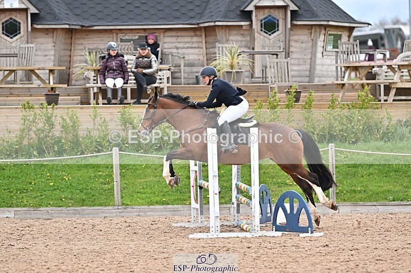 250414-110001-00347 - 80cm Round 1