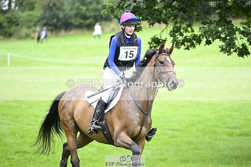 240803-115322-03808 - 015-Lara_Clarkson-NEWTIDE