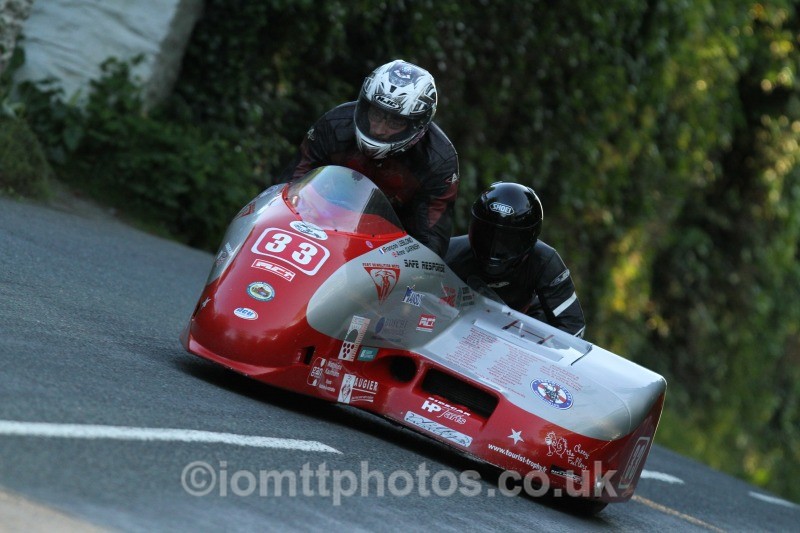 Francois Leblond / Anne Garnish* Suzuki - Friday Practice - Sidecars