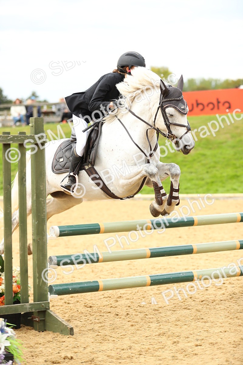 SBM_76012 - J19 - Junior 90cm Supreme Championship