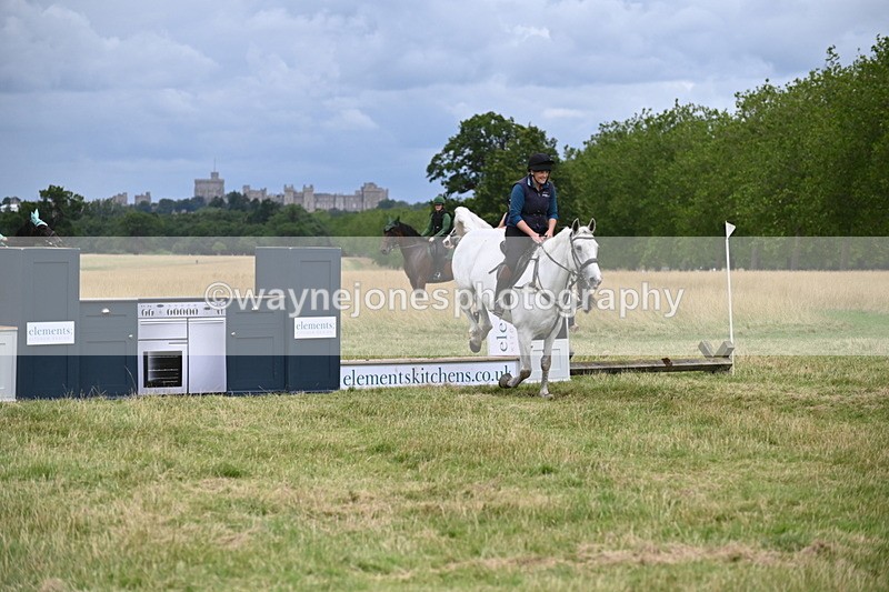 WJ6_4487 - Time at Jump 13:04 to 13:34