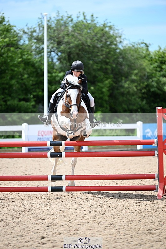 240608A-151306-01582 - Cls 11 Pony Newcomers and 1m Open