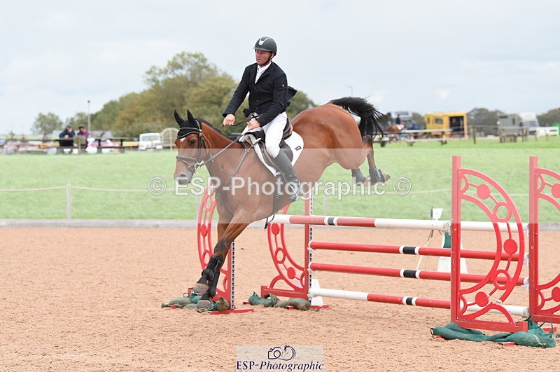 230927A-230546-00438 - Cls 5 Foxhunter & Open