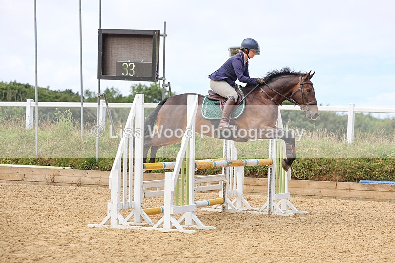 3E7A9957 - Class 9: Senior British Novice/90cm open