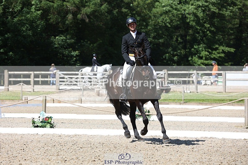 230526-104210-05306 - 363-RLE_KHALEESI_C-Christopher_Wincer-WEDTrotUp+DR