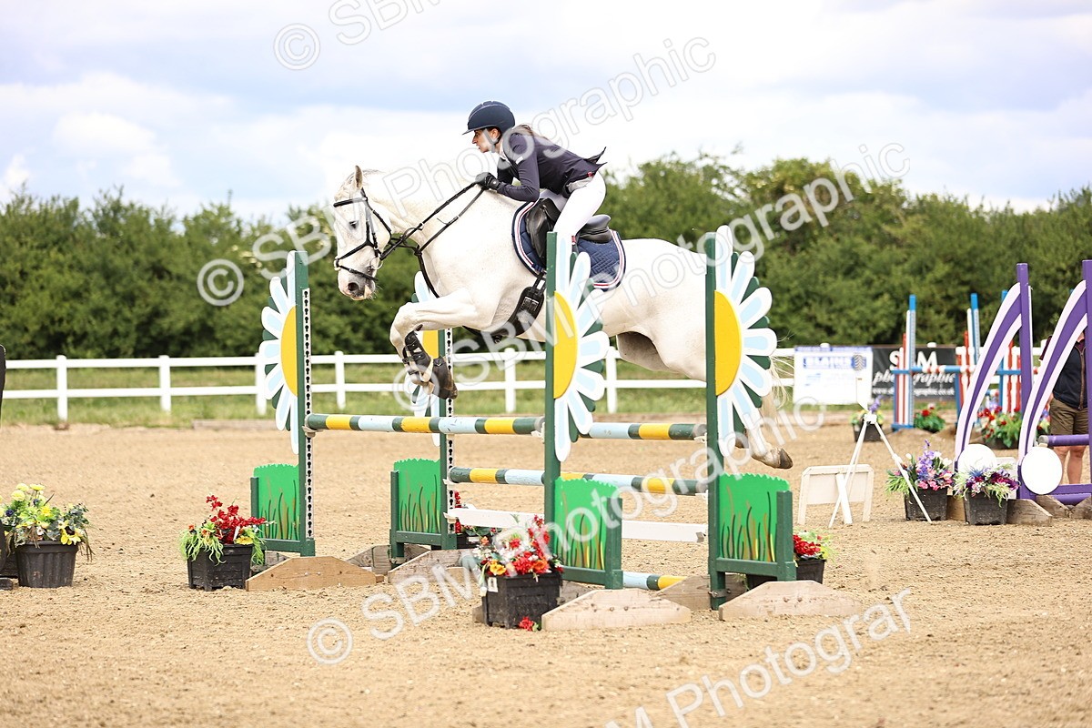 SBM_007273 - Class 18 - Senior 1.05m