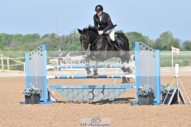 240509A-095558-00718 - Cls 8 Foxhunter