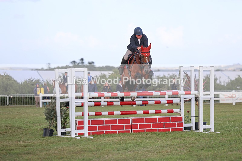3E7A4897 - Class C1: Showjumping Senior Newcomers/1.10m open