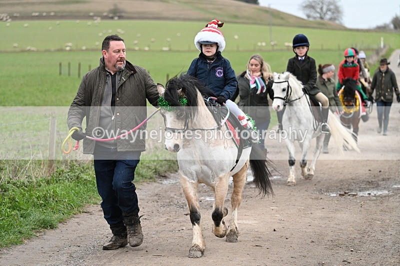 WJ7_1343 - Walk Home