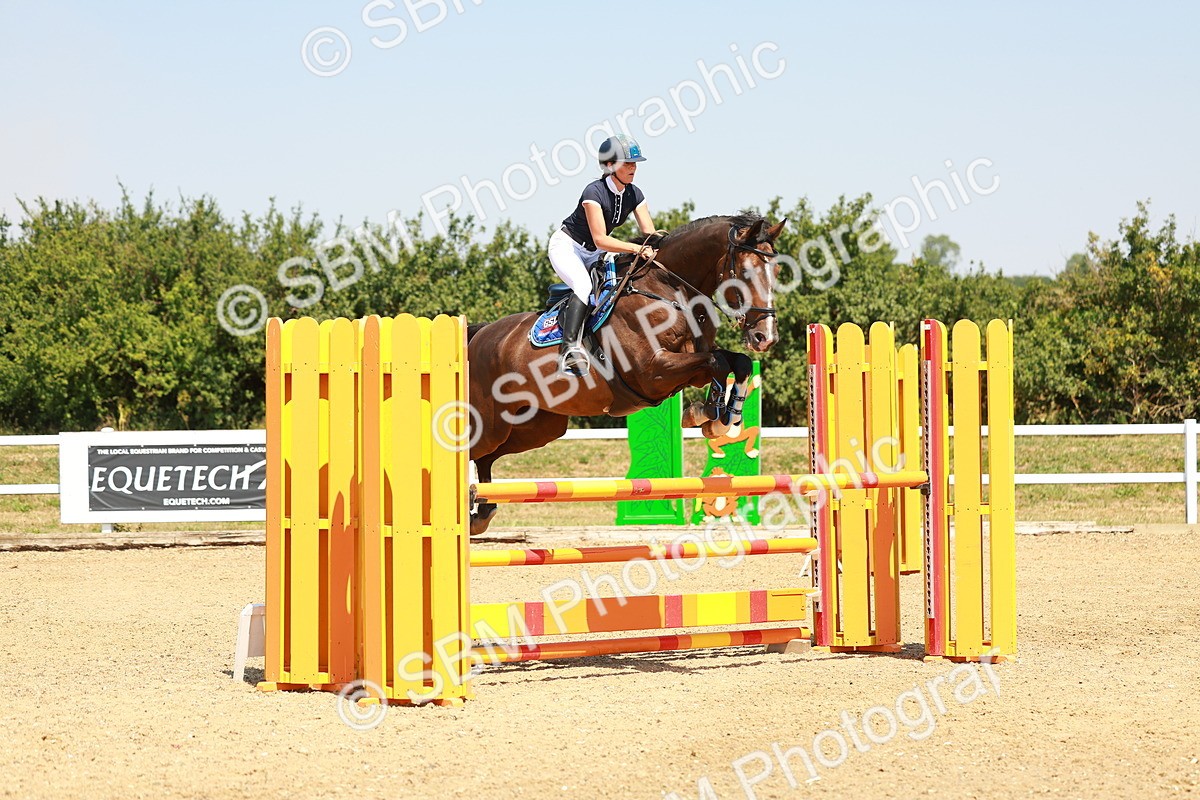 SBM_001784 - Class 4 - Senior Newcomers - 1.10m