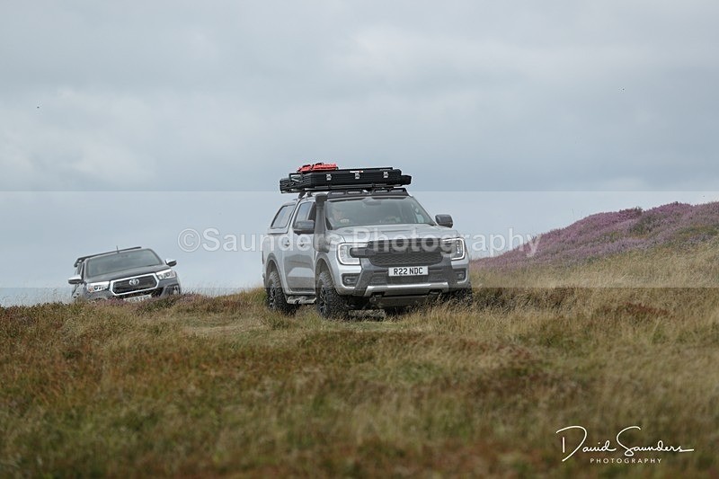 SPXX0447 - 4x4's